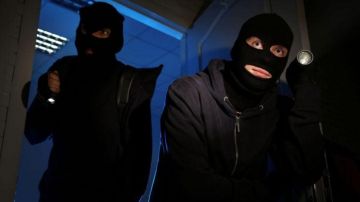 في لبنان... عصابة واحدة نفذت سلسلة سرقات لا يتصورها عقل!