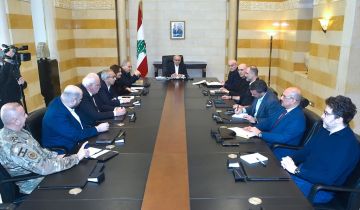 اجتماع موسع لمواكبة التطورات..سلام: لن نقبل أن يدخل أحد البلاد في مغامرات اجتماع موسع لمواكبة التطورات..سلام: لن نقبل أن يدخل أحد البلاد في مغامرات