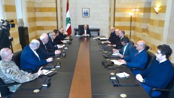 اجتماع موسع في السراي مواكبة للحرب الإقليمية