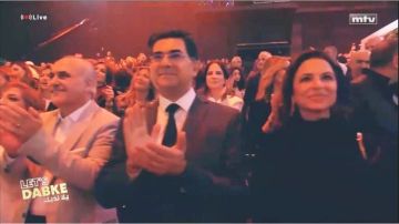 الوزير مرقص هنأ فرقة برجا للفنون الشعبية بفوزها بيلا ندبك : برامج تعلي شأن هويتنا الوطنية وتراثنا الأصيل الوزير مرقص هنأ فرقة برجا للفنون الشعبية بفوزها بيلا ندبك : برامج تعلي شأن هويتنا الوطنية وتراثنا الأصيل