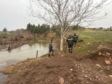 الدفاع المدني: العثور على جثة امرأة سورية في مجرى النهر الكبير العريضة