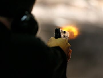 النشرة: جريحان في اشكال عائلي في مخيم المية ومية في صيدا النشرة: جريحان في اشكال عائلي في مخيم المية ومية في صيدا