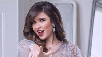 بآية قرآنية.. هكذا ردت ياسمين عبد العزيز على منتقدي مسلسلها! بآية قرآنية.. هكذا ردت ياسمين عبد العزيز على منتقدي مسلسلها!