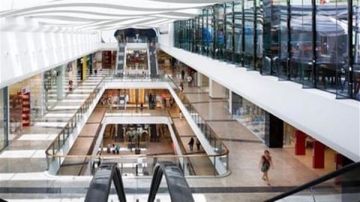 هل ما زال شباط شهر التسوق في لبنان؟