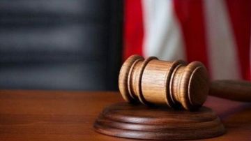 اعتقاله أثار ضجة... أمر بالإفراج عن طفل احتجزته إدارة الهجرة اعتقاله أثار ضجة... أمر بالإفراج عن طفل احتجزته إدارة الهجرة