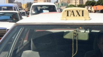 سائق التاكسي الذي سيدفع ثمن الرواتب سائق التاكسي الذي سيدفع ثمن الرواتب
