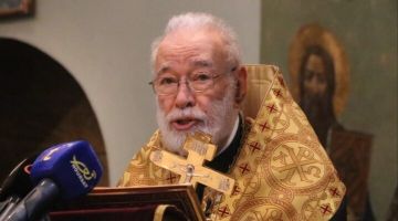 المطران عودة حذر من نشوء فريسية جديدة مقنعة بثوب التدين: الطريق للقيامة يمر عبر التوبة المطران عودة حذر من نشوء فريسية جديدة مقنعة بثوب التدين: الطريق للقيامة يمر عبر التوبة