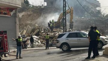 النشرة: مسيرة إسرائيلية استهدفت جرافة في بلدة قناريت في قضاء صيدا بـ5 صواريخ