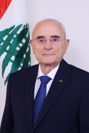 وزير الدفاع الوطني يبدد الشائعات : قاعدة حامات لبنانية وتحت إشراف الجيش حصرا وزير الدفاع الوطني يبدد الشائعات : قاعدة حامات لبنانية وتحت إشراف الجيش حصرا