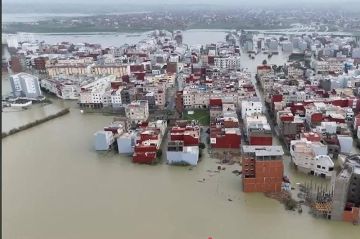 بالفيديو: مدينة تحت الماء بالفيديو: مدينة تحت الماء