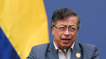 رئيس يعلن نجاته من محاولة اغتيال