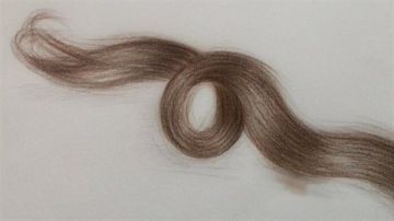 خصلة من شعركم قد تكفي لتشخيص إصابتكم بهذا المرض