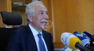 غازي زعيتر أشاد بدور قائد الجيش: لإجراء الانتخابات في موعدها القانوني الحالي والنافذ