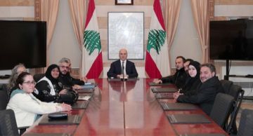 لقاء بين الحجار ووفد متضرري انفجار مرفأ بيروت