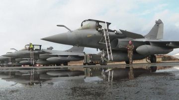 نيودلهي توافق على شراء مقاتلات رافال الفرنسية بقيمة 39 مليار دولار