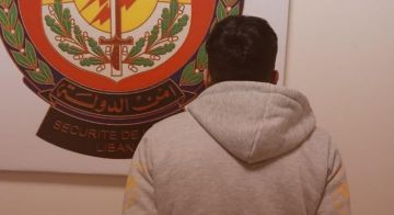 يروج عملة مزيفة ومخدرات.. وهذا ما حل به