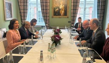 سلام التقى في ميونخ نظيره الهولندي ومستشار النمسا ومفوض حقوق الانسان: للإفراج عن الأسرى اللبنانيين سلام التقى في ميونخ نظيره الهولندي ومستشار النمسا ومفوض حقوق الانسان: للإفراج عن الأسرى اللبنانيين