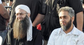 الأسير يبرئ شاكر... و4 طلبات إخلاء سبيل؟