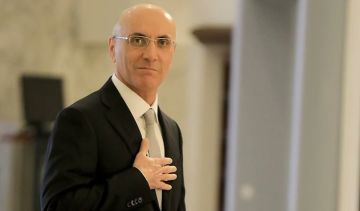 وزير الداخلية يتفقد مكاتب الترشيح ودائرة نفوس بيروت مع بدء مهلة الترشح لانتخابات 2026 وزير الداخلية يتفقد مكاتب الترشيح ودائرة نفوس بيروت مع بدء مهلة الترشح لانتخابات 2026