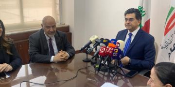 وزير الاعلام في مؤتمر صحافي مع لجنة معالجة الاطفال مكتومي القيد: نعول على الجهات المعنية في التصدي لهذه الظاهرة بحلول ناجعة