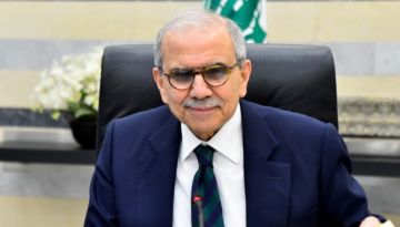 وصول نواف سلام إلى مدينة صور في مستهل جولته الجنوبية