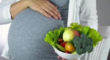 10 خطوات غذائية بسيطة للتغلب على غثيان الحمل 10 خطوات غذائية بسيطة للتغلب على غثيان الحمل