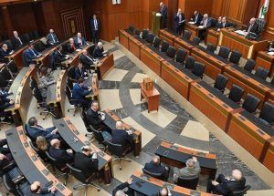 هل يقول الداخل لا ؟ هل يقول الداخل لا ؟