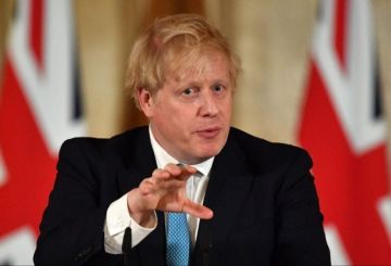 ملف إبستين يهز لندن جونسون يطالب بسجن سفير بريطانيا السابق في واشنطن ملف إبستين يهز لندن جونسون يطالب بسجن سفير بريطانيا السابق في واشنطن