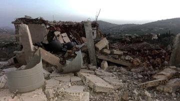 المنار: قوة إسرائيلية توغلت فجرا في بلدة رب ثلاثين الجنوبية وفجرت منزلين