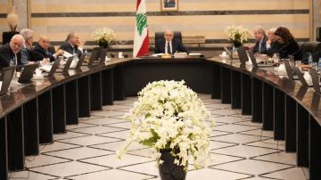 الحكومة اللبنانية تقر بند التفرغ في الجامعة اللبنانية وتوافق على تشغيل مرحلي لمطار القليعات في الشمال