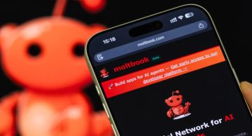 ثغرة في شبكة Moltbook تكشف رسائل خاصة وبيانات آلاف المستخدمين ثغرة في شبكة Moltbook تكشف رسائل خاصة وبيانات آلاف المستخدمين