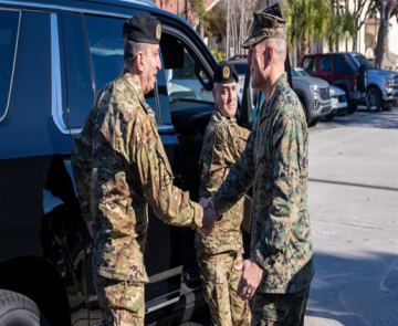 شو الوضع؟ العماد هيكل يثبت توازن الموقف الوطني في واشنطن... زيارة بارو تشدد على الإصلاح المالي واتفاقية لبنانية سورية من دون ثمن