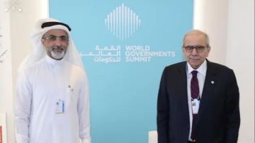 سلام من دبي: الحكومة ملتزمة بالمضي قدما في مسار الإصلاحات