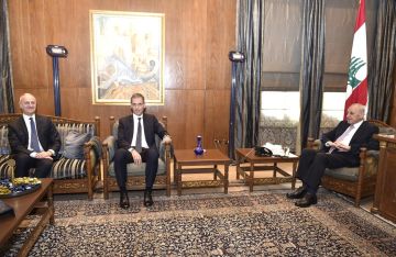 بري استقبل سفير أرمينيا وتابع شؤونا متفرقة مع زواره