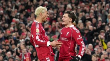 ليفربول يقلب الطاولة على ضيفه نيوكاسل