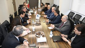 وزارة المال عن النقاشات مع صندوق النقد: تسير بوتيرة إيجابية وتشديد على أهمية الانضباط المالي وزارة المال عن النقاشات مع صندوق النقد: تسير بوتيرة إيجابية وتشديد على أهمية الانضباط المالي