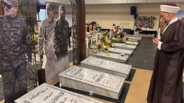 امين عام حركة الأمة زار ضريح الشهيد القائد مغنية: نؤكد الوفاء وتجديد العهد للقادة الشهداء