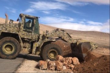 الجيش أعلن إغلاق معابر غير شرعية في منطقتي مرطيسا ومكيال فرح- البقاع الشمالي الجيش أعلن إغلاق معابر غير شرعية في منطقتي مرطيسا ومكيال فرح- البقاع الشمالي