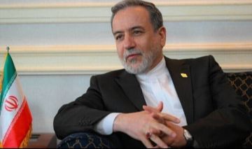 عراقجي: هناك فرصة غدا في جنيف للتوصل إلى حل عادل ومتوازن ومستعدون لكلا الخيارين الحرب والسلام