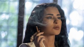 إحراق شاحنة وأصوات تفجيرات.. أهالي فرن الشباك مستاءون من مسسلسل بالحرام! (فيديو) إحراق شاحنة وأصوات تفجيرات.. أهالي فرن الشباك مستاءون من مسسلسل بالحرام! (فيديو)