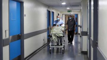 النظام الصحي بين الانهيار والهجرة: قراءة في مؤشرات الخطر النظام الصحي بين الانهيار والهجرة: قراءة في مؤشرات الخطر