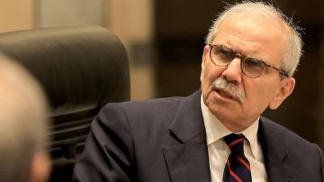 سلام عرض مع وفد البنك الدولي ملفي إعادة الإعمار والطاقة واستمع من وفد متعاقدي الأساسي إلى مطالبهم وتسلم دعوة للمشاركة في إفطار دار الفتوى