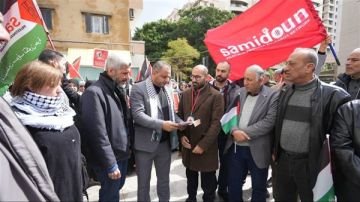 اعتصام فلسطيني أمام مقر الصليب الأحمر في بيروت للمطالبة بتحرك دولي بشأن الأسرى