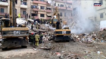 عملية إنقاذ بطولية في المبنى المنكوب عملية إنقاذ بطولية في المبنى المنكوب