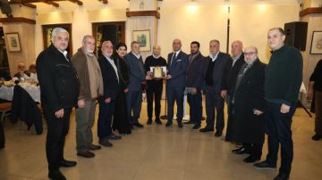 أسعد نكد يكرم مخاتير قضاء زحلة انتم صوت الناس الحقيقي أسعد نكد يكرم مخاتير قضاء زحلة انتم صوت الناس الحقيقي