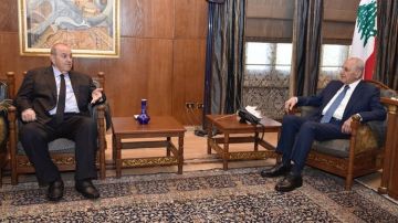 بري إستقبل وزير الصحة وعلاوي وبهية الحريري وغراسيا القزي وتلقى برقيات تهنئة بحلول شهر رمضان