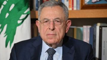 السنيورة أمام قاضي التحقيق في بيروت في ملف الأمير الوهمي - أبو عمر السنيورة أمام قاضي التحقيق في بيروت في ملف الأمير الوهمي - أبو عمر