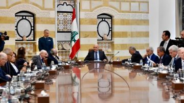 سلاح الأمر الواقع يسلم بالأمر الواقع سلاح الأمر الواقع يسلم بالأمر الواقع