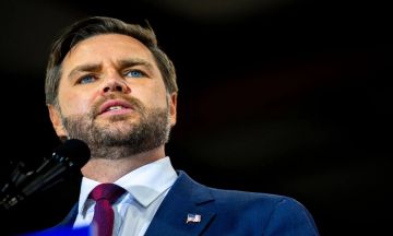 فانس: إيران تحاول إعادة تطوير سلاح نووي فانس: إيران تحاول إعادة تطوير سلاح نووي