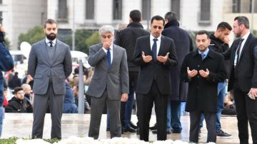 السفيران الأميركي والإماراتي زارا ضريح الحريري